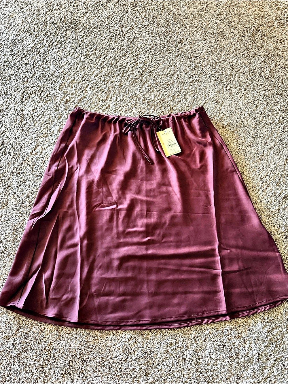 Stetson A-Line Skirt in wine Size medium NWT